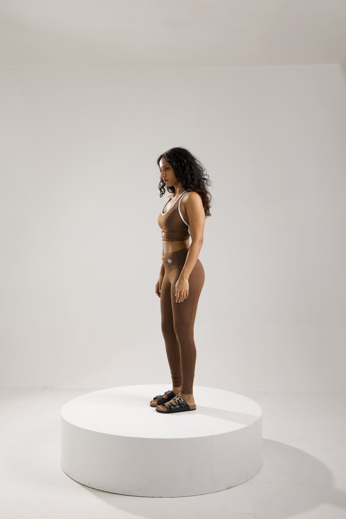 Elevated Backless Sports Bra – Isaymove